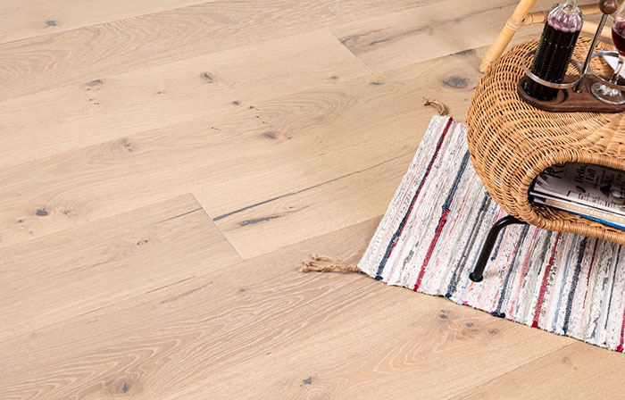Lifeproof Jackson Hole Oak 2/7 in. T x 6.5 in. W Click Lock Wire Brushed Engineered Hardwood Flooring (19.5 sq.ft./case)